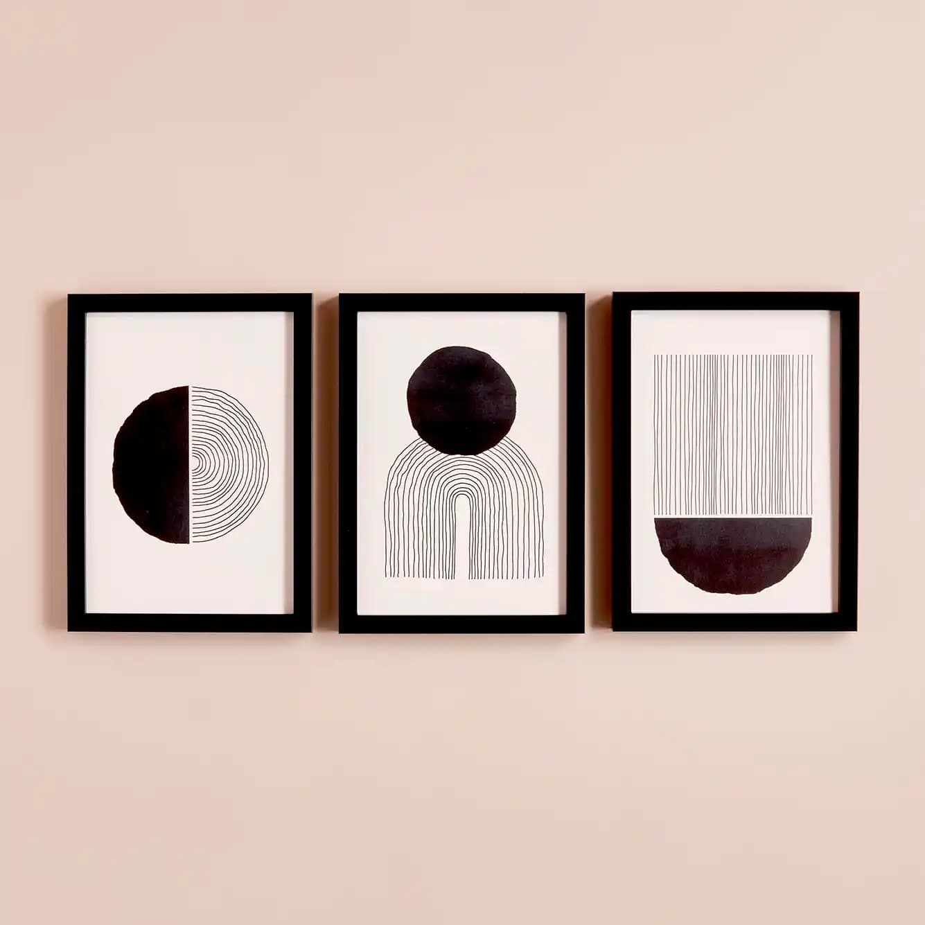 Siyah Çerçeveli Tablo Dekorasyonunda Modern ve Şık Bir Dokunuş İpuçları