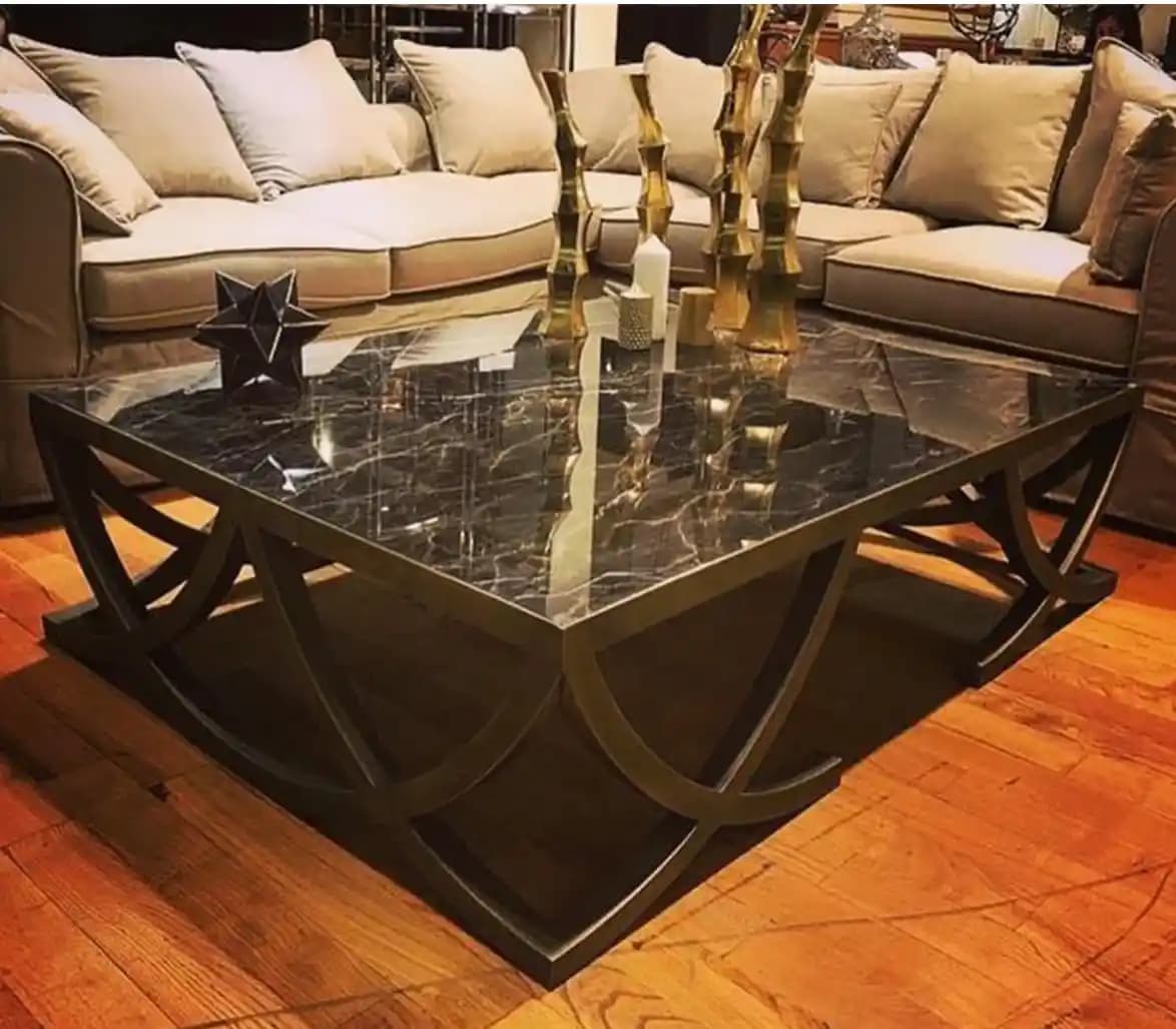 Siyah Mermer Sehpa Modelleri ve Dekorasyon İpuçlarıyla Şıklığı Yakalayın