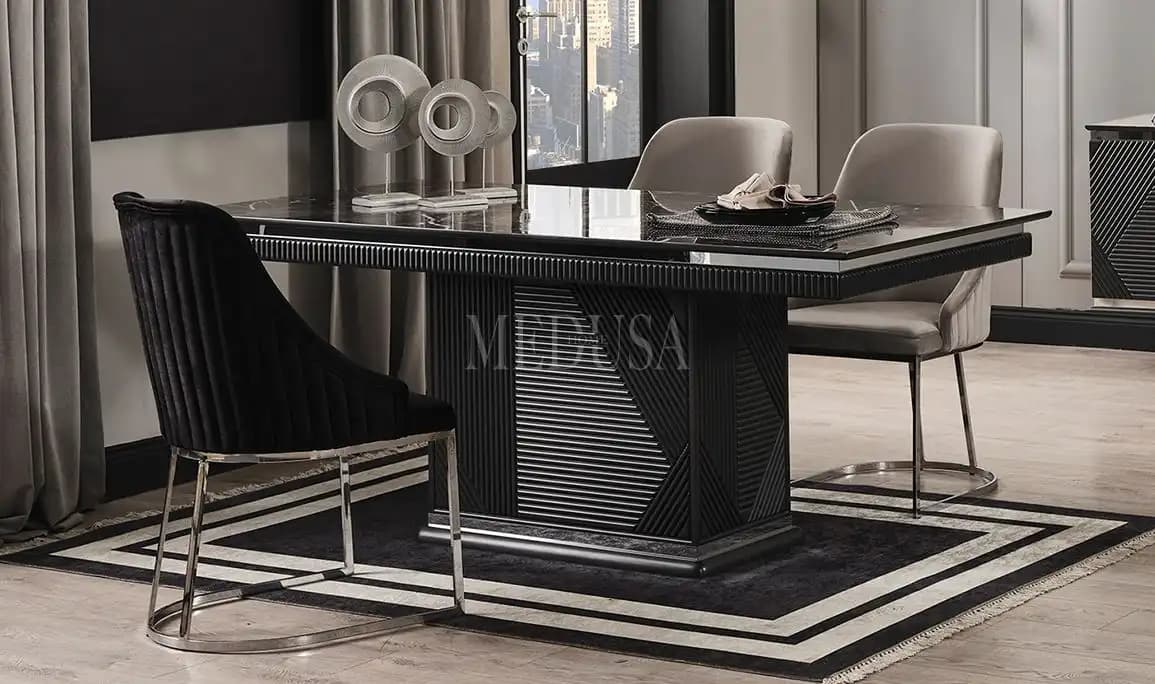 Siyah Yemek Masasıyla Modern ve Şık Dekorasyon İpuçları ve Trendler