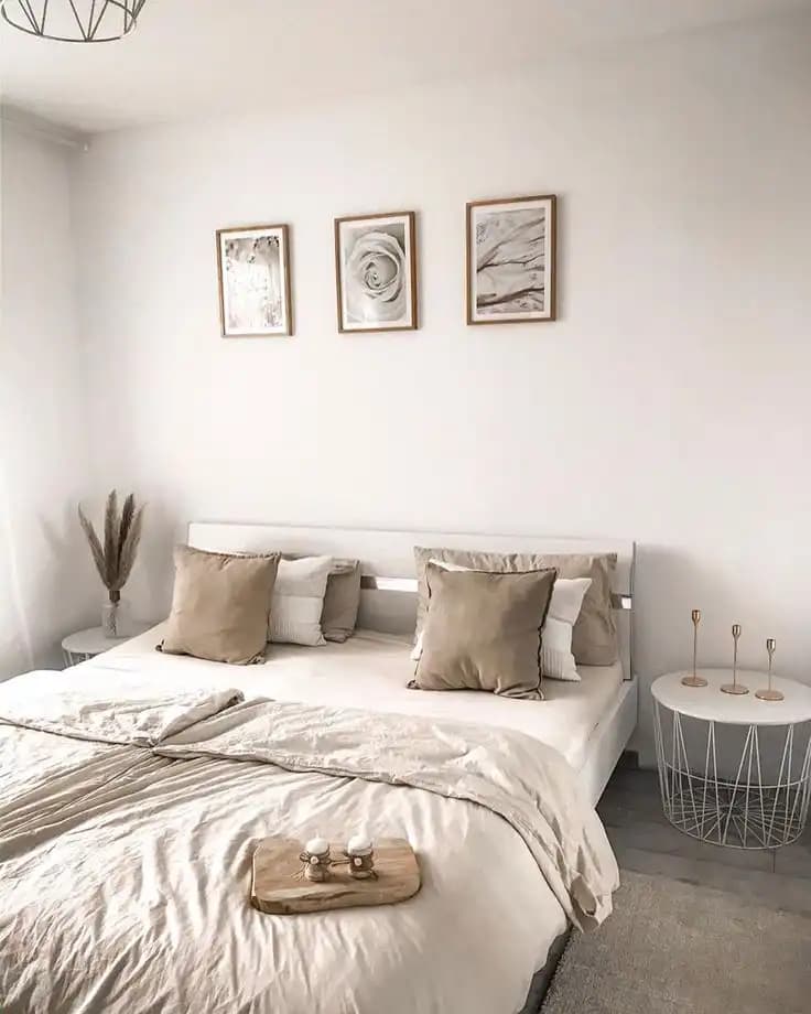 Soft Oda Dekorasyonu: Rahatlık ve Şıklık İçin Modern ve Sade Tasarım İpuçları