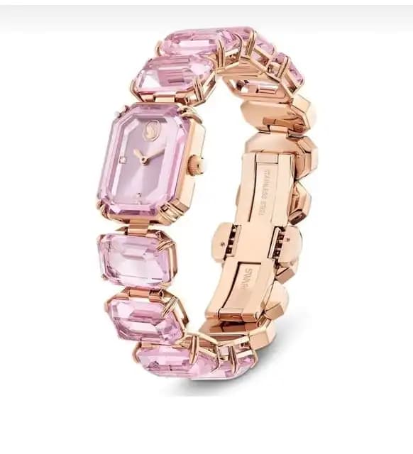 Swarovski Taşlı Saatler ile Ev Dekorasyonunda Zarafet ve Şıklık Yaratın