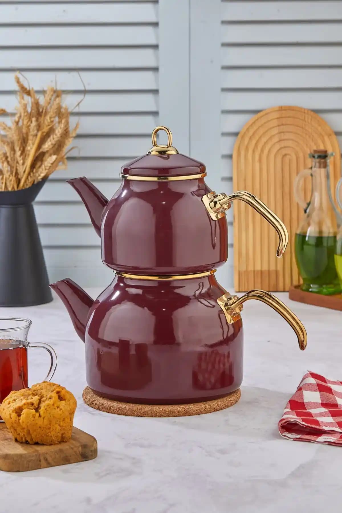 Tasarım Çaydanlıklar ile Modern ve Şık Mutfak Dekorasyonu Yaratma Rehberi