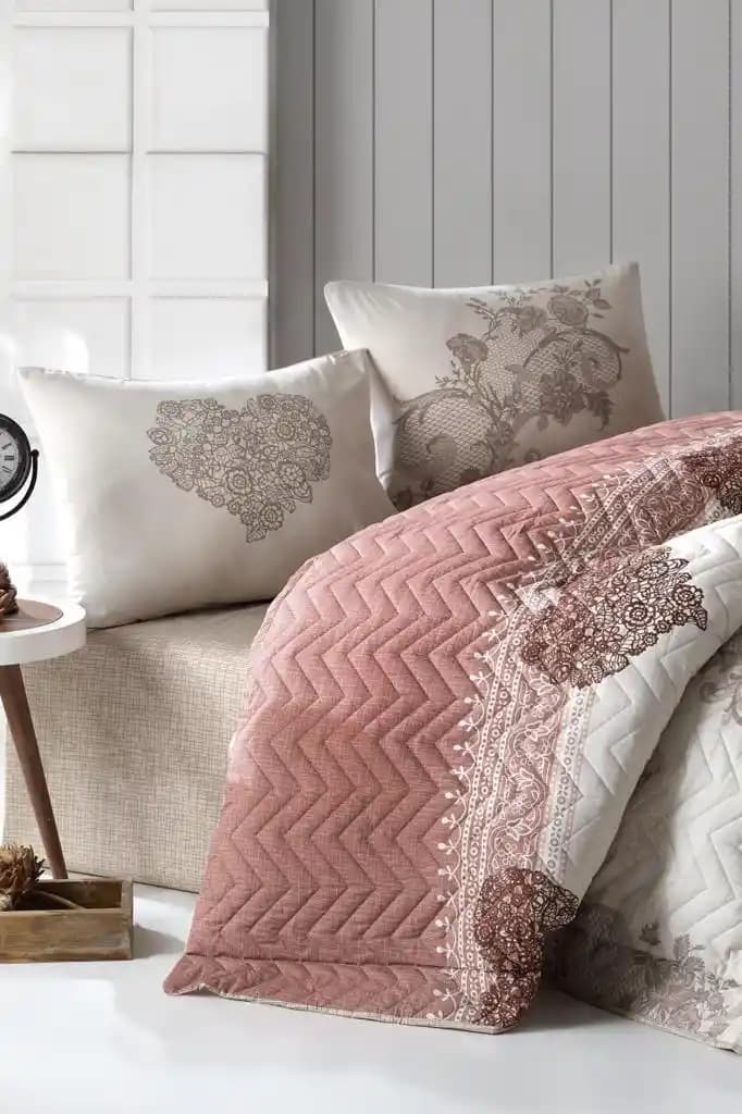 Tek Kişilik Dört Mevsim Nevresim Takımı Seçenekleri ve Dekorasyon İpuçları