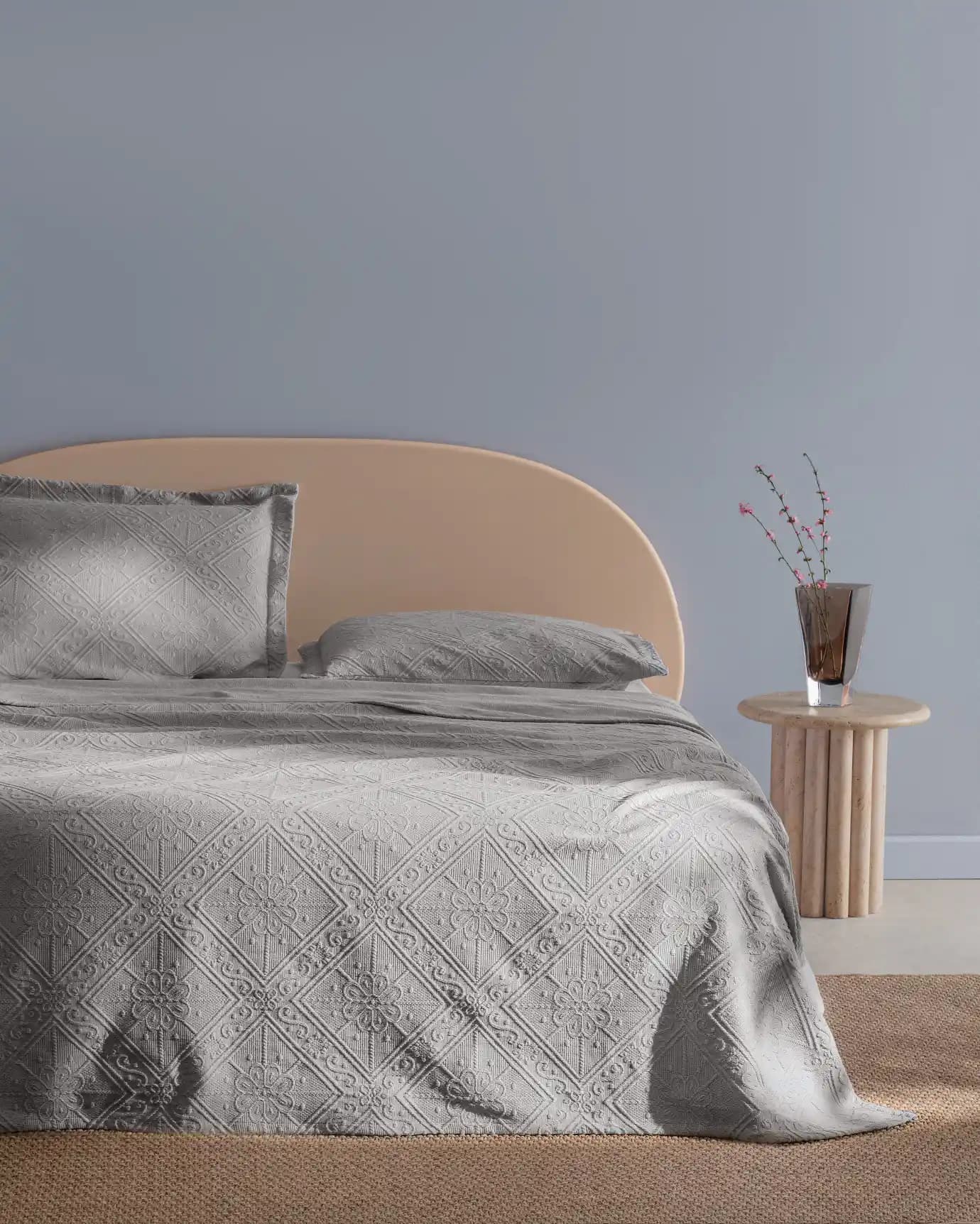 Tek Kişilik Pamuklu Yatak Örtüsü Dekorasyon ve Konforun Anahtarı