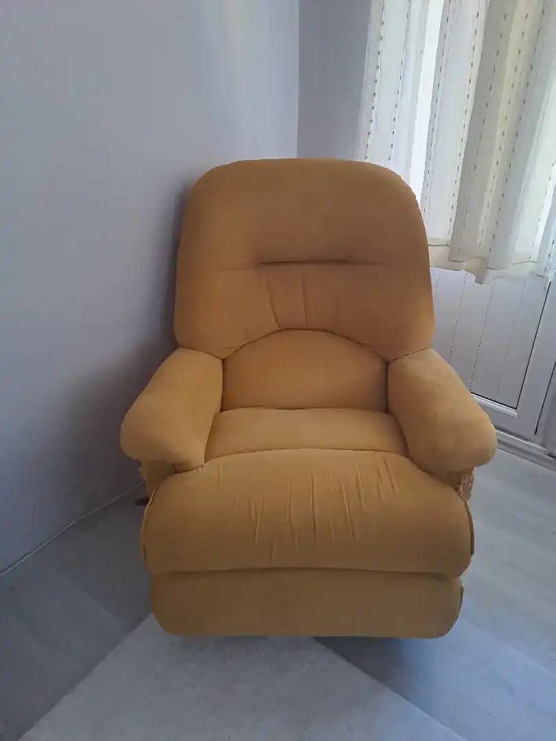 Tek Kişilik Sallanan Koltuklar ile Dekorasyonunuza Şık ve Fonksiyonel Dokunuşlar