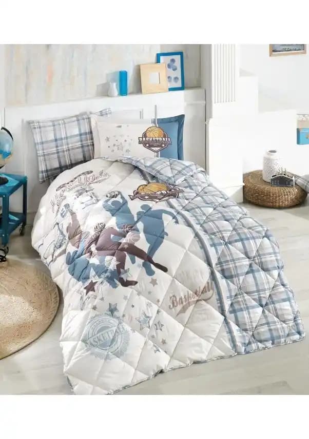 Tekli Yorgan Seçimi ve Dekorasyonda Kullanımı: Modern ve Şık Bir Atmosfer Yaratma Rehberi