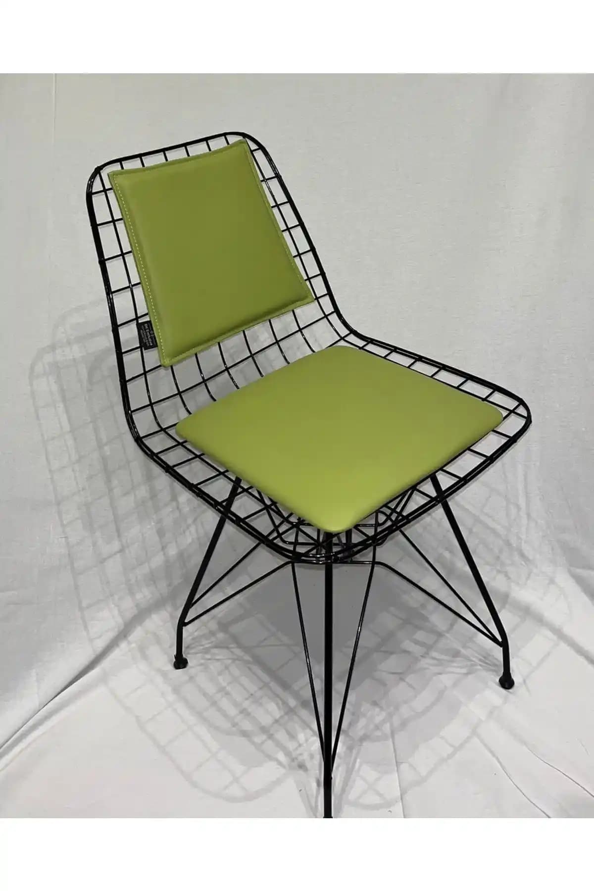 Tel Sandalye Minderleri ile Dekorasyon ve Konforu Bir Arada Yakalayın
