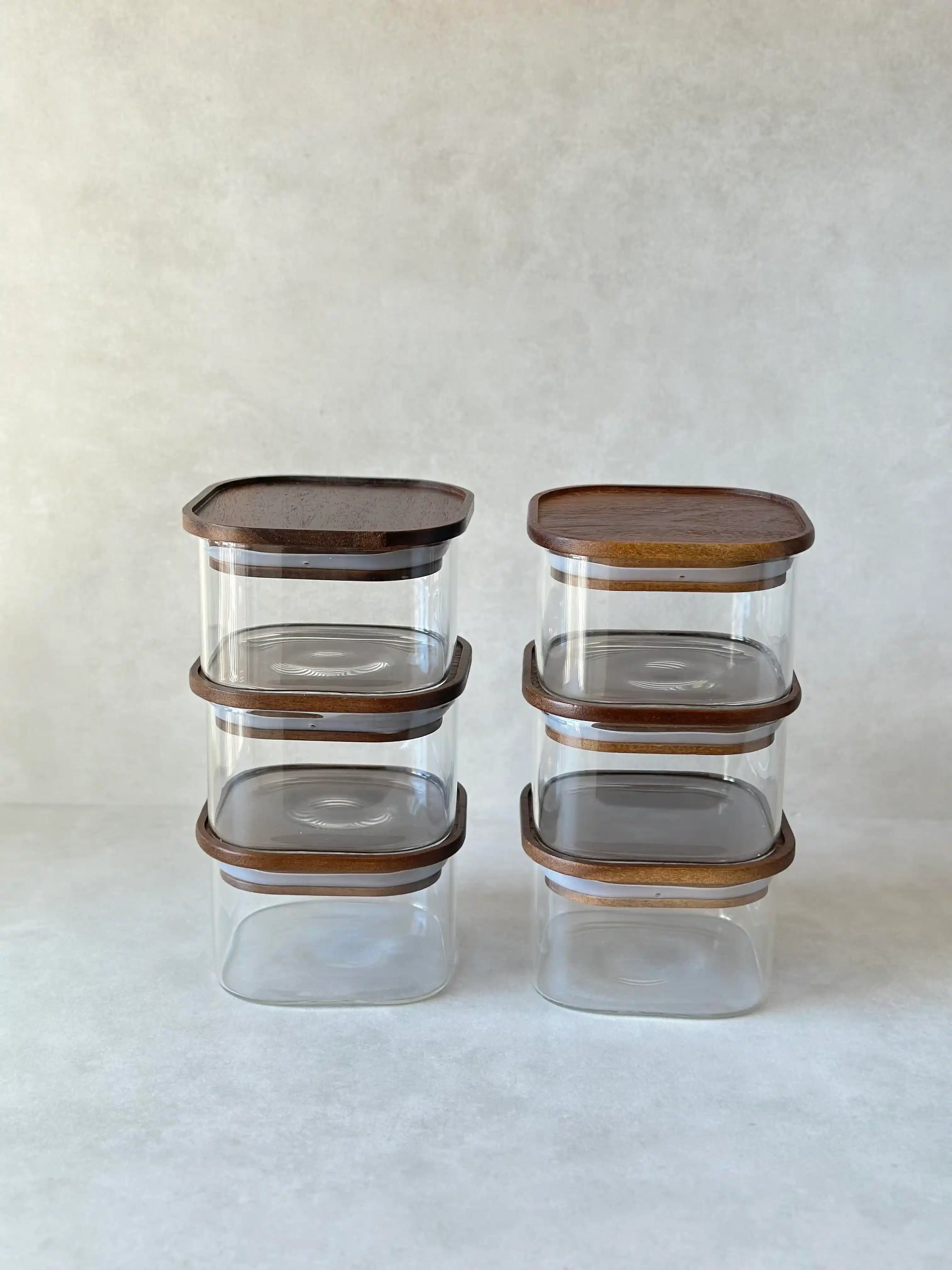 Vakum Kapaklı Saklama Kabı ile Modern ve Estetik Mutfak Düzeni Çözümleri