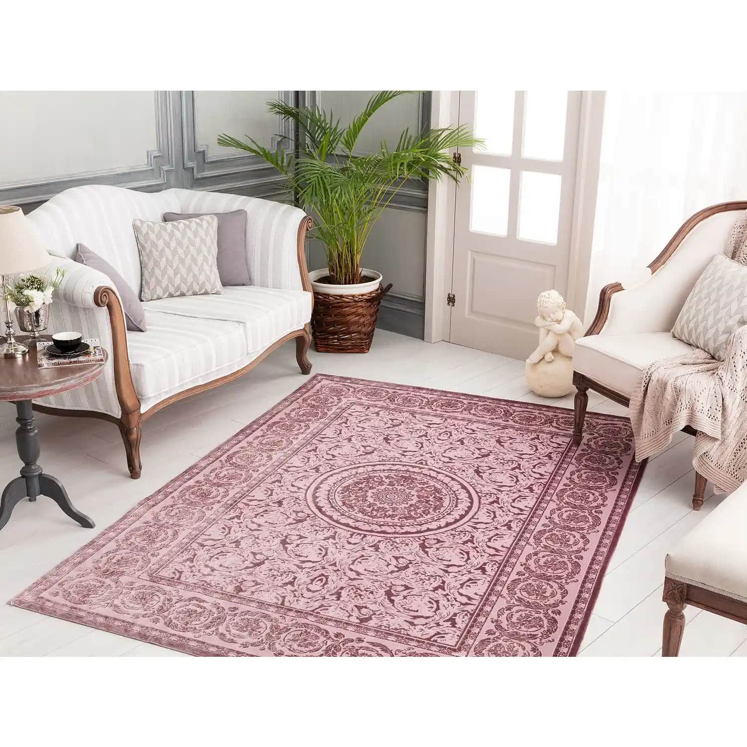 Velvet Halı Dekorasyonda Zarafet ve Konforun Birlikte Sunulması