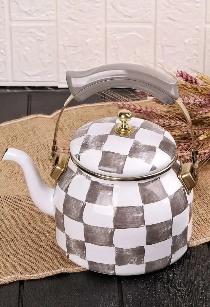 Vintage Demliklerle Zamansız ve Şık Ev Dekorasyonu İçin İlham Kaynağı