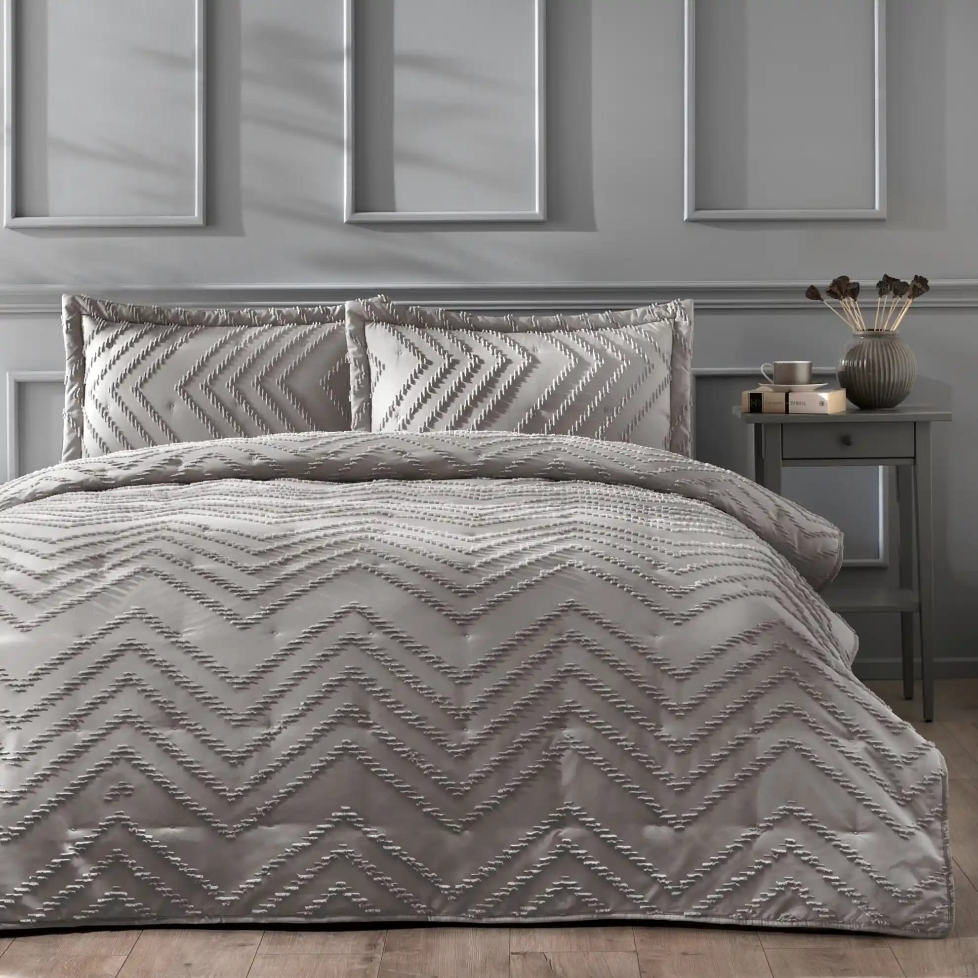 2025'te Vizon Yatak Örtüsü ile Dekorasyonunuza Sıcaklık ve Zarafet Katın