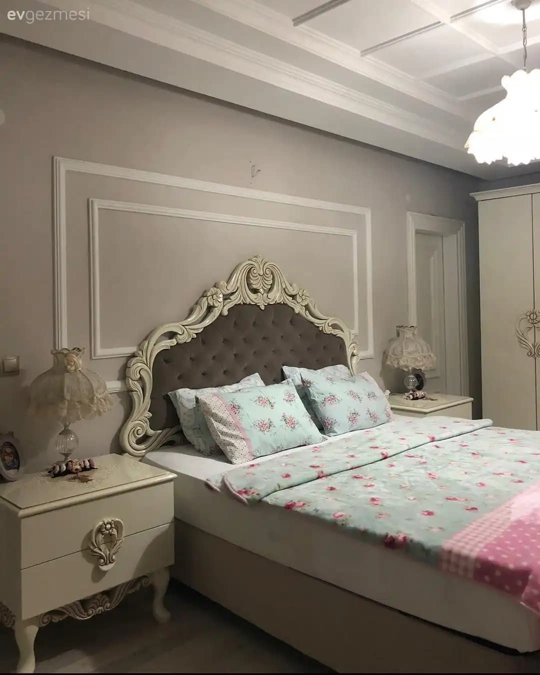 Yatak Başlığı Seçimi ve Dekorasyonda Kullanımı: Şıklık ve Fonksiyonellik Rehberi