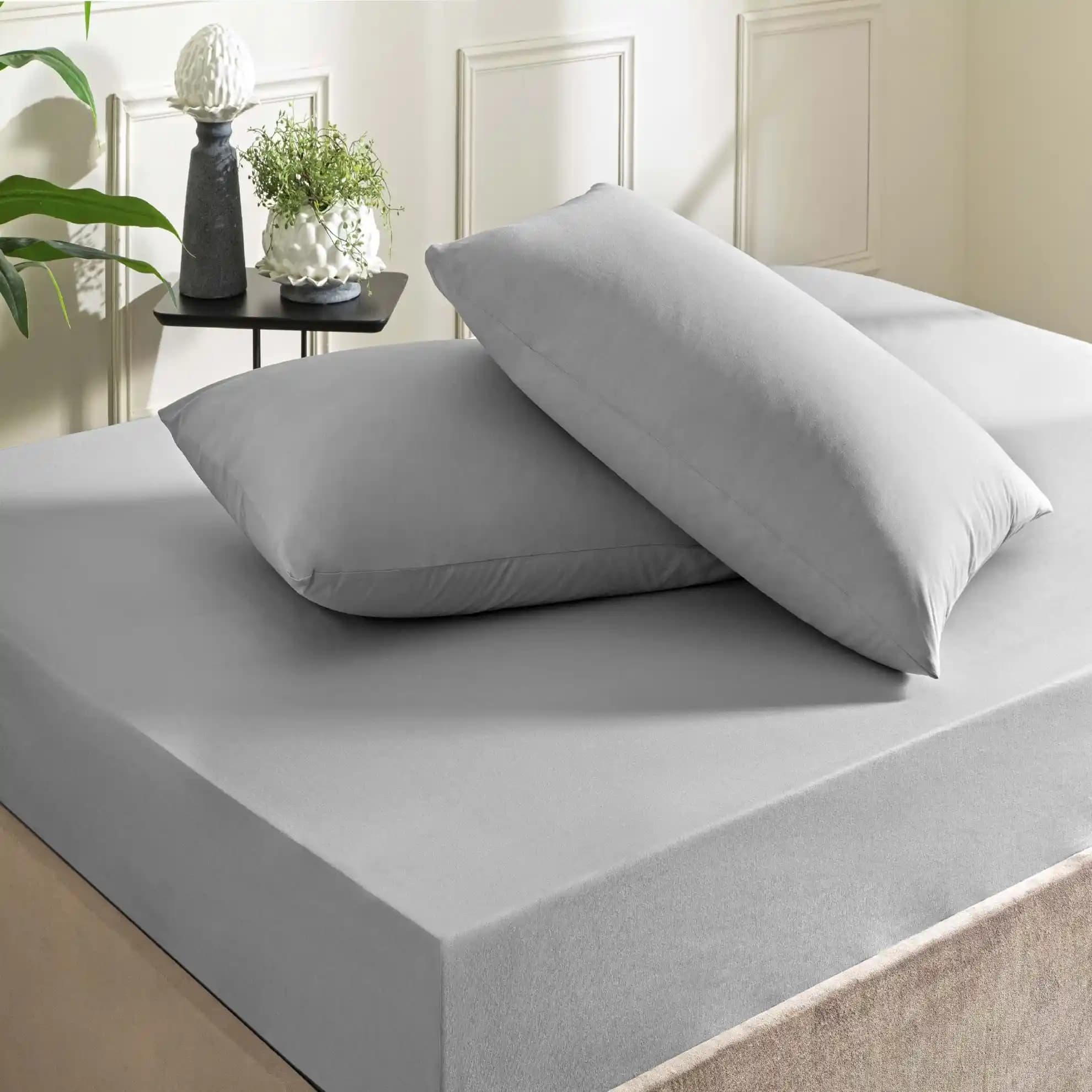 Yatak Odası Dekorasyonunda Çarşaf Setlerinin Estetik ve Konforu