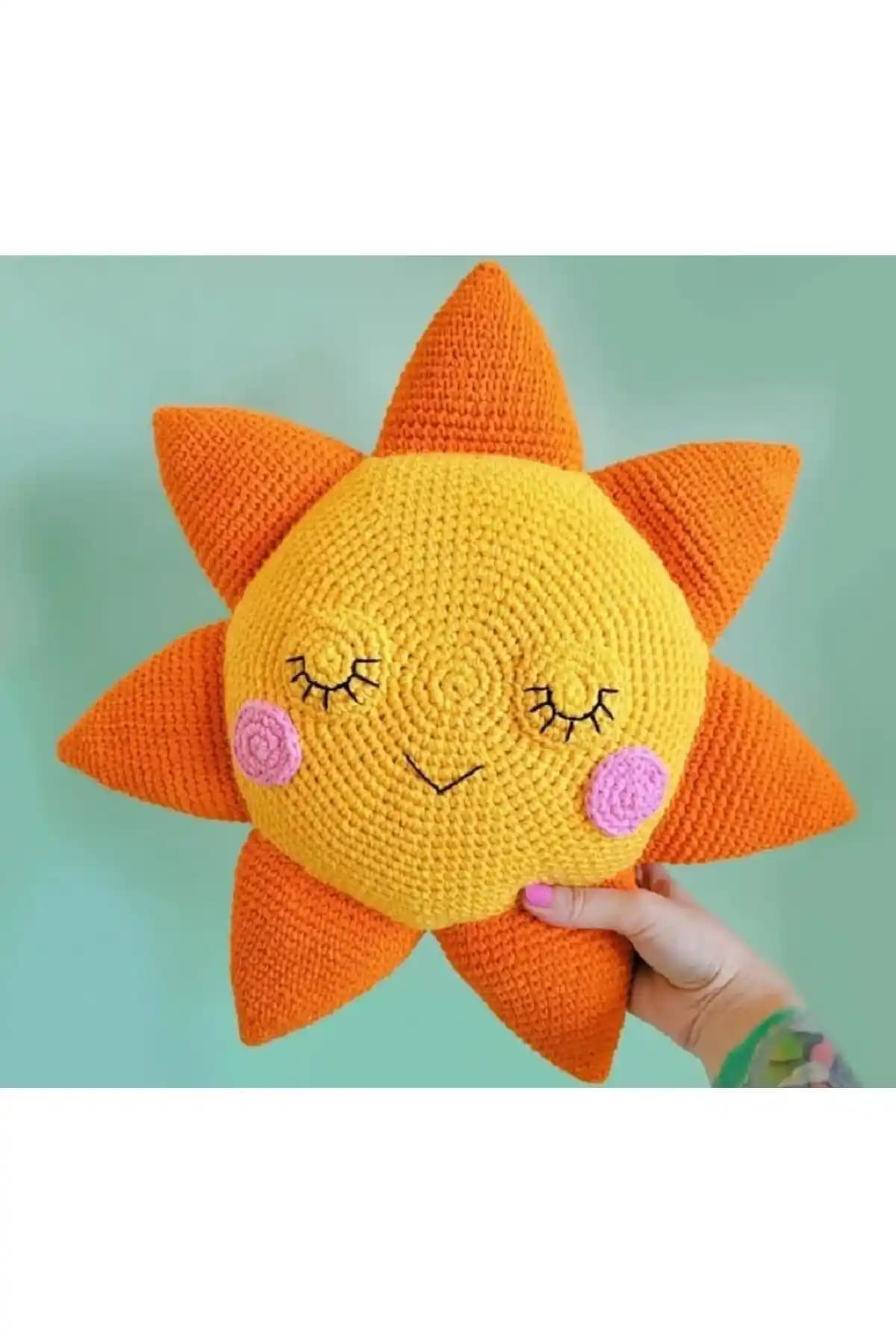 Yatak Üstü Dekoratif Yastıklar ile Konfor ve Estetiğin Mükemmel Buluşması