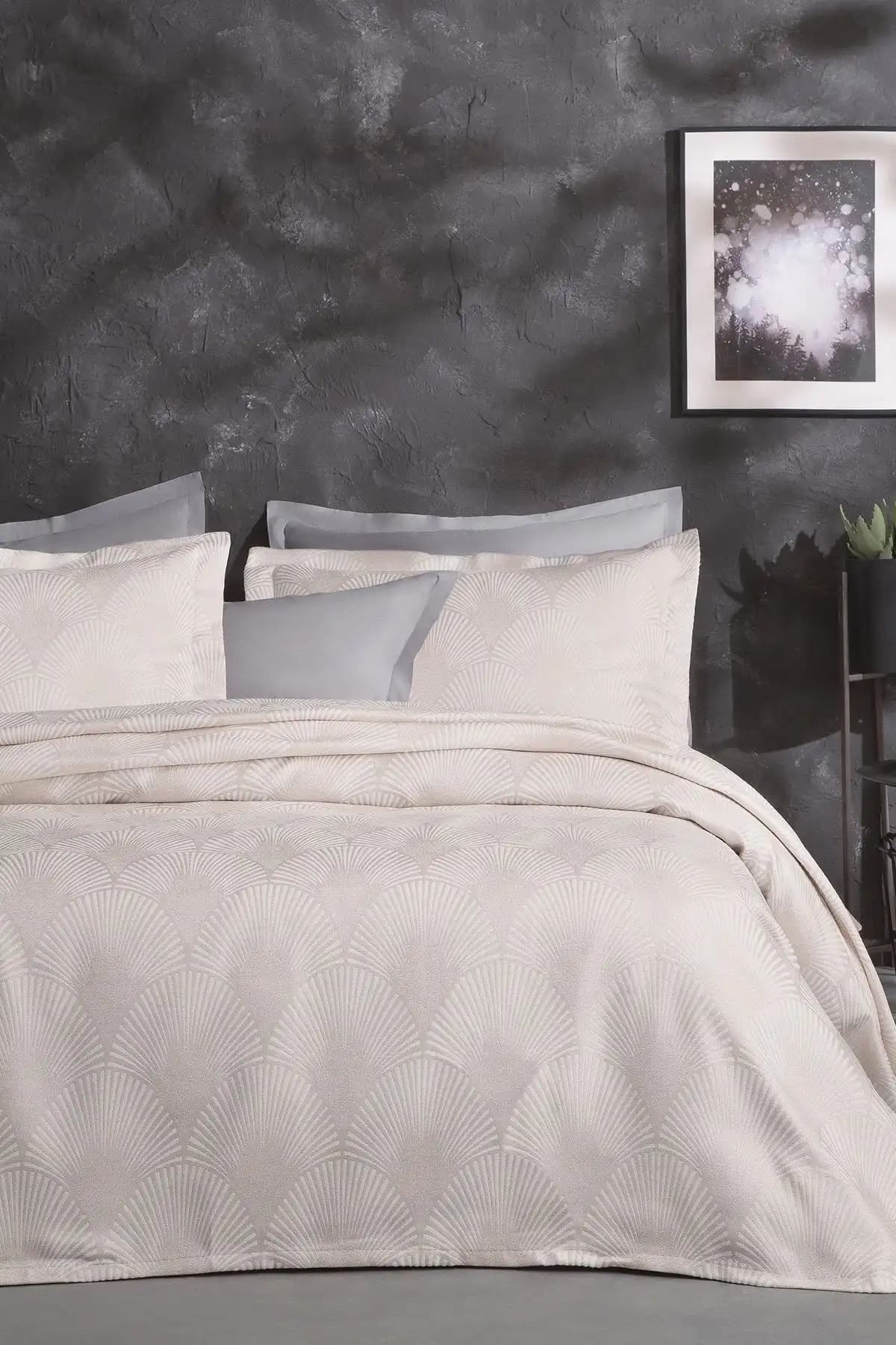 Yataş Bedding Çift Kişilik Yatak Örtüleri ile Şıklık ve Konforu Bir Arada Sunar