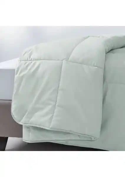 Yataş Noah Çift Kişilik Adaçayı Yorgan: Doğal Malzemelerle Konfor ve Sağlıklı Uyku