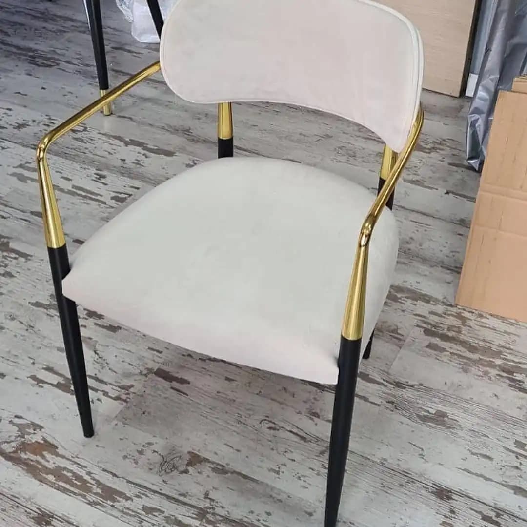 Yeni Model Masa ve Sandalye Trendleri: Modern ve Fonksiyonel Dekorasyon Çözümleri