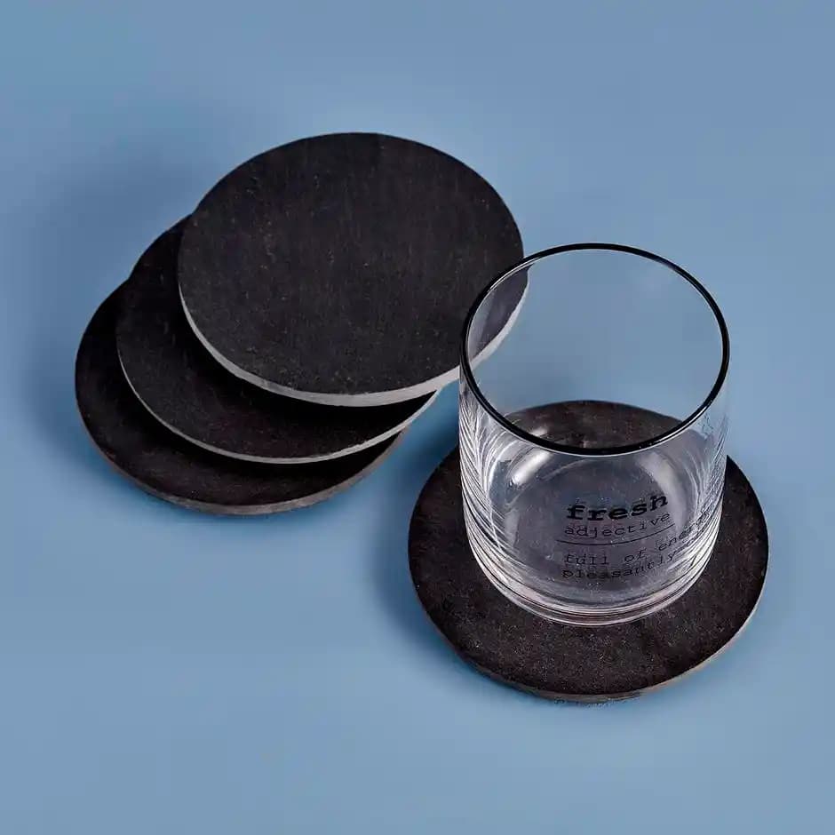 Yuvarlak Bardakların Dekorasyonda Estetik ve Çok Yönlü Kullanımı