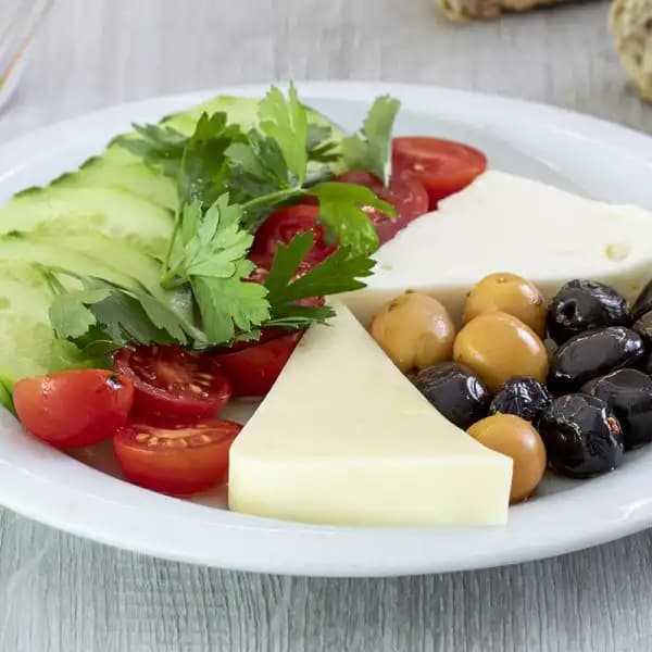 Zeytin Tabağı Dekorasyonda Doğal ve Şık Bir Atmosfer Yaratmanın Yolları