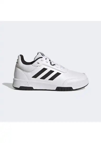 Çocuklar İçin Spor Ayakkabısı Karşılaştırması: adidas Tensaur Sport ve Hummel Hml Rush Jr 1