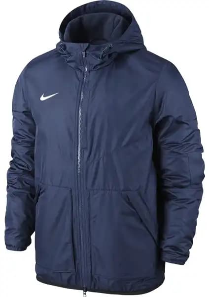 Nike Erkek Kış Montları Karşılaştırması: Team Fall ve Therma Repel Park Modelleri 1