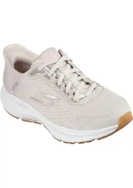 Skechers Gorun Consistent2.0 ve Hillcrest Nature Walk Ayakkabı Karşılaştırması