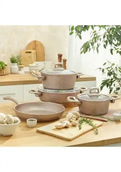 Granit Tencere Setleri Karşılaştırması: Emsan ve Lavonni Ürünlerinin Özellikleri ve Kullanıcı Yorumları