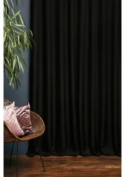 İ.D İpek Dokuma Siyah Perde ve Miabella Home Blackout Perde Karşılaştırması
