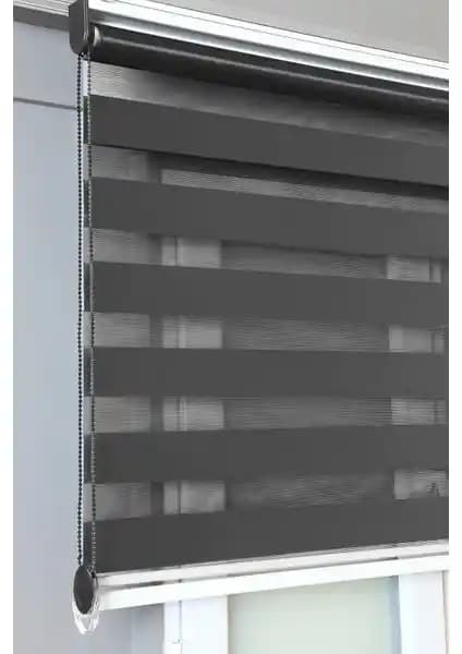 İki Farklı Zebra Güneşlik Stor Perde Modeli Karşılaştırması ve Seçim Rehberi