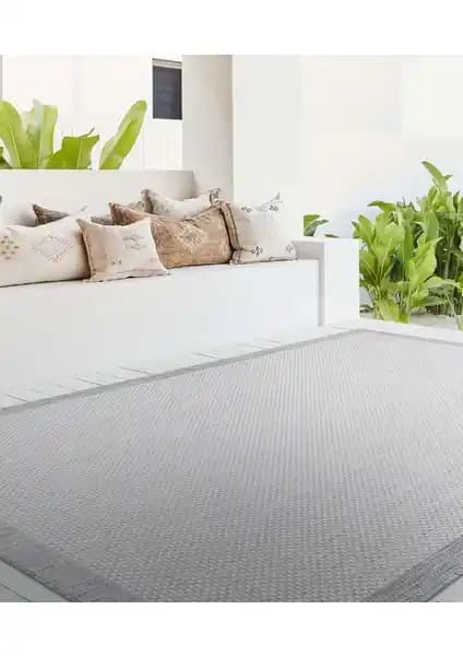 Koza Halı Fresco ve Venucci Mystıc Serisi Halı Karşılaştırması ve Özellikleri