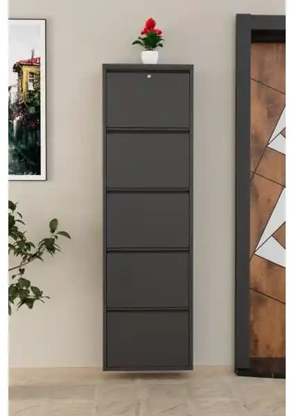 Metal Ayakkabılık Karşılaştırması: Dayanıklılık ve Tasarım Açısından En İyi Modeller