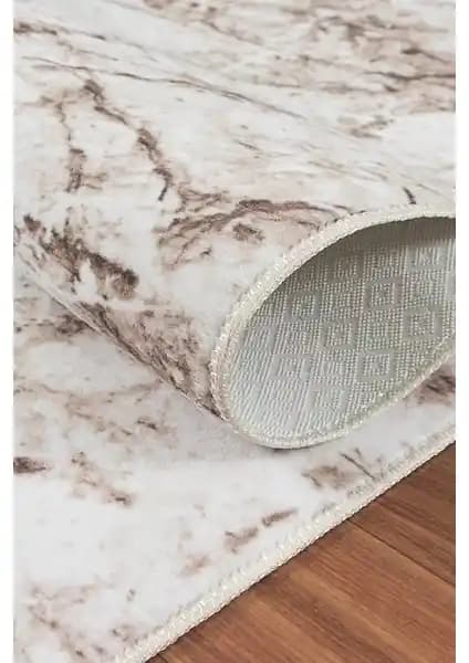 Valery Home ve West Home Yıkanabilir Kaymaz Halı Karşılaştırması