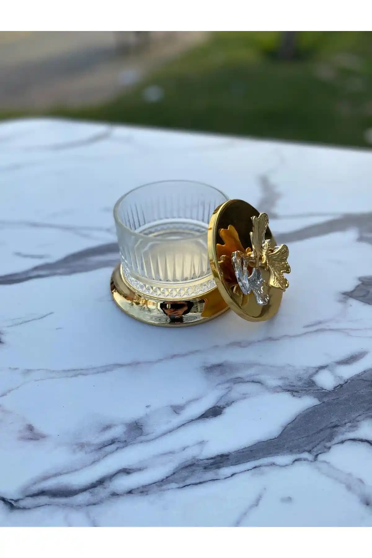 Aslı Hediyelik Lüks Gold Şekerlik: Şıklık ve Fonksiyonellik Bir Arada