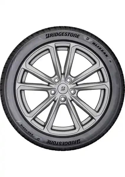 Bridgestone 205/55 R16 Blizzak 6 Kış Lastiği: Güvenli ve Konforlu Kış Sürüşleri İçin Optimal Seçenek