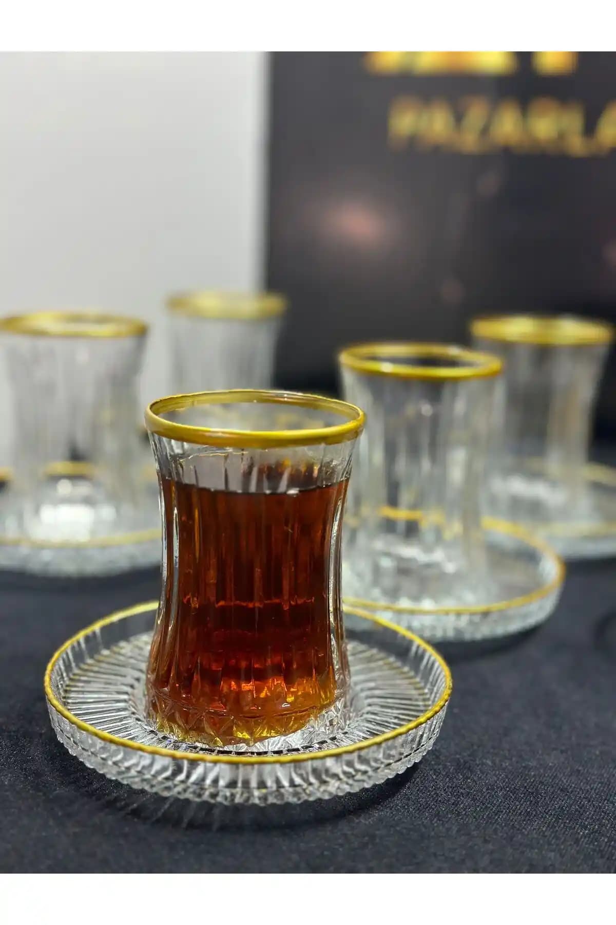 Genel Markalar 12 Parça Altın Renkli Cam Çay Seti Takımı Şık ve Dayanıklı Tasarım