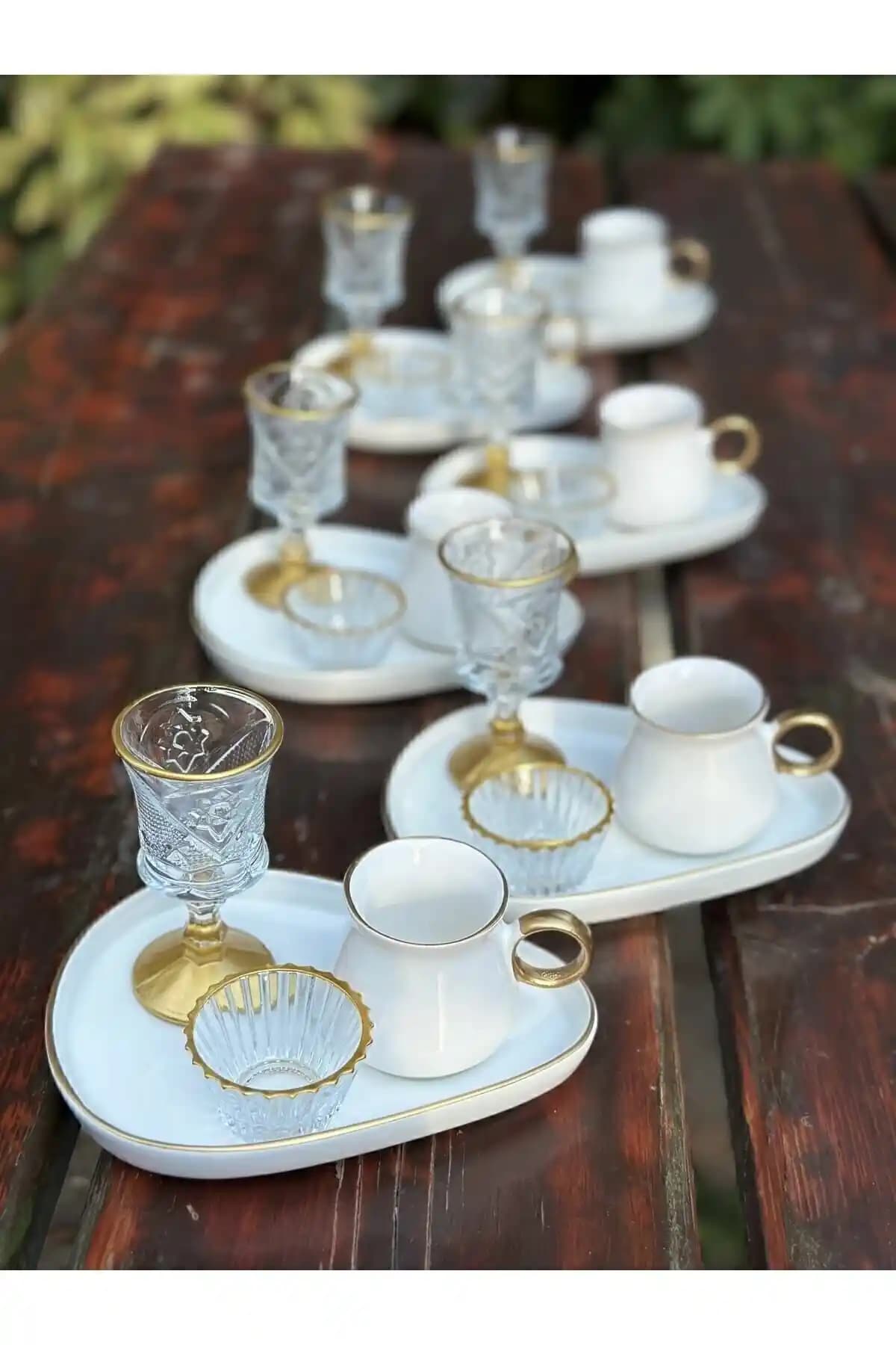 HediyeKöşkü Damla Sunumlu Kahve Seti 24 Parça Doğa Temalı Modern Tasarım