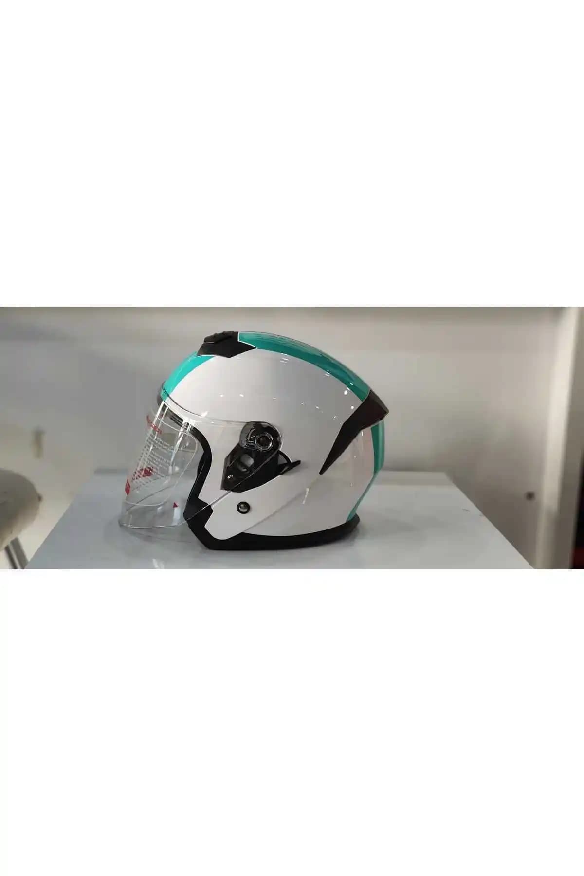 JK20 JK526 Güneş Vizörlü Açık Hava Motosiklet Kaskı Güvenlik ve Konfor Sağlar