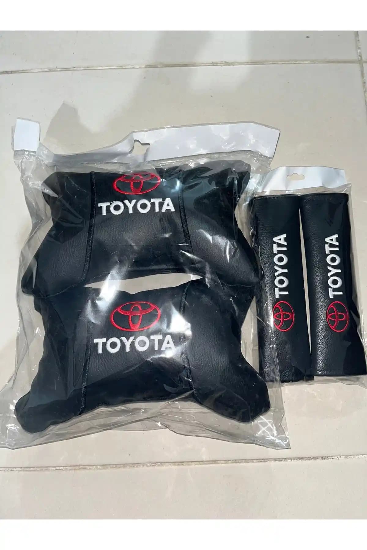 KARA AUTO Toyota Boyun Yastığı ve Emniyet Kemer Kılıfı Seti Güvenlik ve Konfor Artırıcı Ürünler