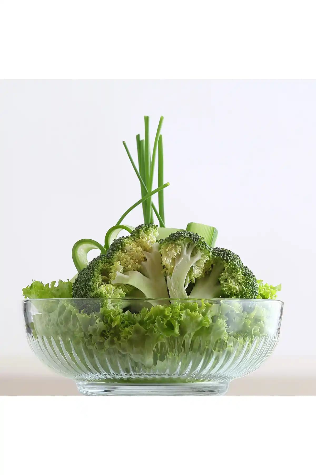 LAV Tokyo Cam Salata Kasesi Şıklık ve Fonksiyonelliği Bir Arada Sunar