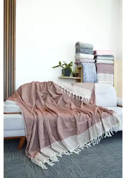 Mutlu Çeyiz Diamond Pamuklu Kanepe ve Çekyat Örtüsü Şıklık ve Çok Yönlülük Sunar