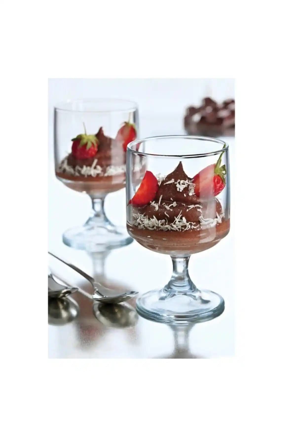 Paşabahçe Ayaklı Tatlı Sunum Bardağı Seti 6'lı 300 ml şık ve dayanıklı cam tasarım