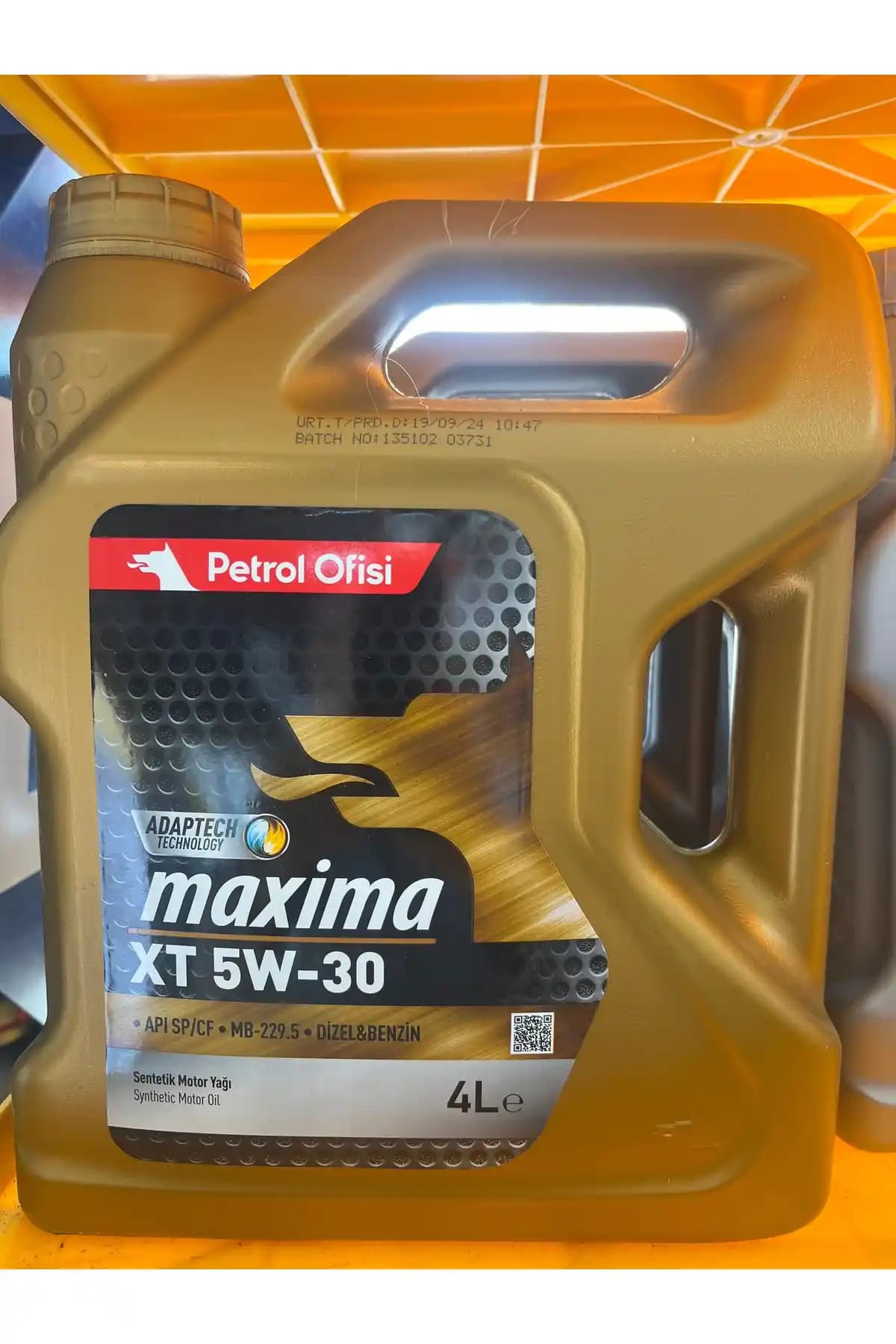 Petrol Ofisi Maxima Xt 5W-30 Motor Yağı 4 Litre ile Motor Performansını Artırın