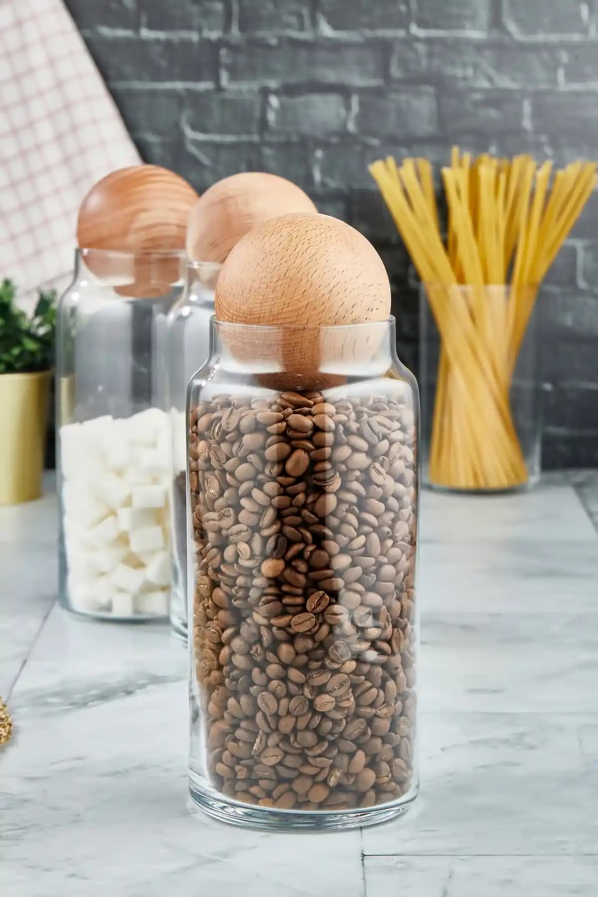 ŞAKİLATA CONCEPT Ahşap Kapaklı Cam Kavanoz 1300 Ml Pratik ve Estetik Saklama Çözümü