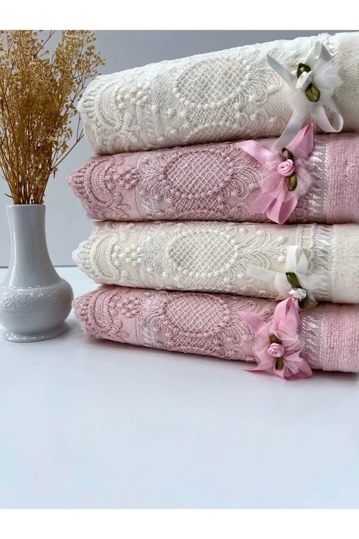 AYHANHOME ve Kardelen 50x90 Pamuklu Havlu Karşılaştırması ve İnceleme