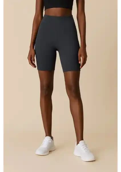 HNX Kadın Yüksek Bel Toparlayıcı Fitilli Kısa Spor Tayt Özellikleri ve Kullanım Avantajları