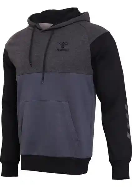 Hummel Gri Erkek Sweatshirt: Modern Tasarım ve Konfor Sunan Günlük Spor Giyim Parçası