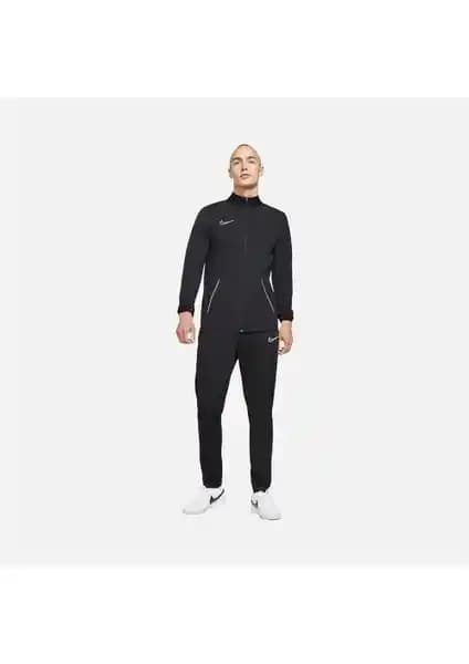 Nike Drİ-Fit Academy Knit Futbol Topu 010 Renk 010: Dayanıklı ve Hafif Spor Ekipmanı