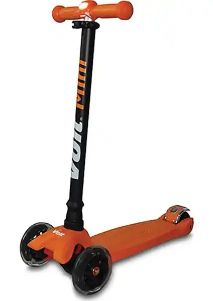 Voit 218 Işıklı 3 Teker Scooter: Çocuklar ve Gençler İçin Güvenli ve Şık Tasarım