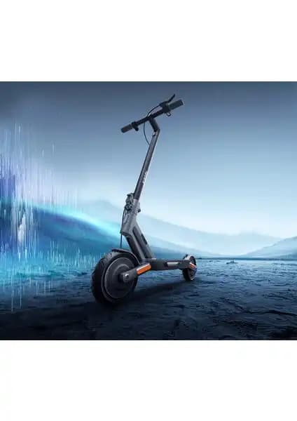 Xiaomi 4 Ultra Elektrikli Scooter İncelemesi: Güçlü Performans ve Konfor Sunan Pratik Ulaşım Aracı