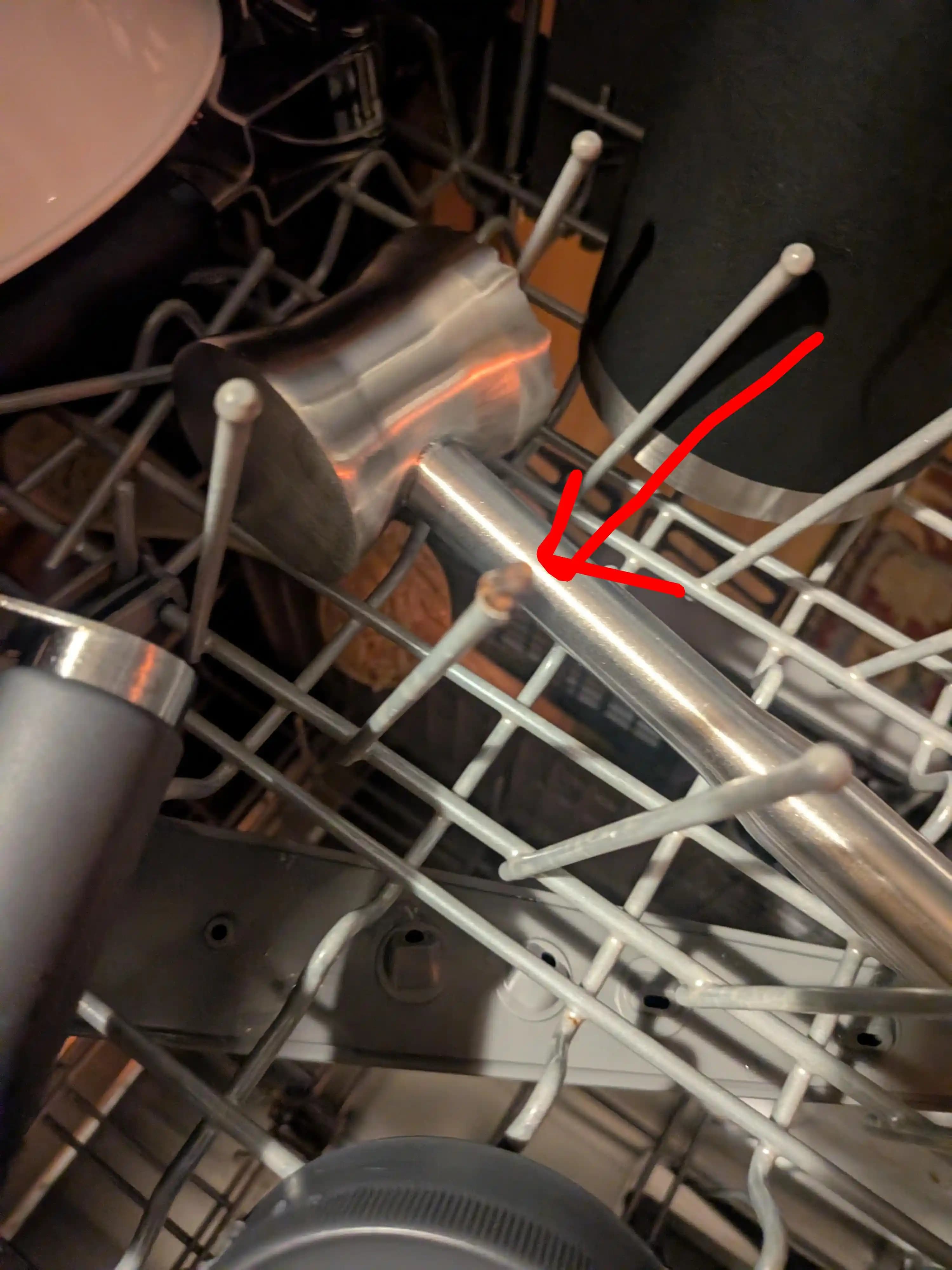 Bulaşık Makinesi Rafındaki Paslanmayı Onarmak İçin Etkili Yöntemler ve Malzemeler